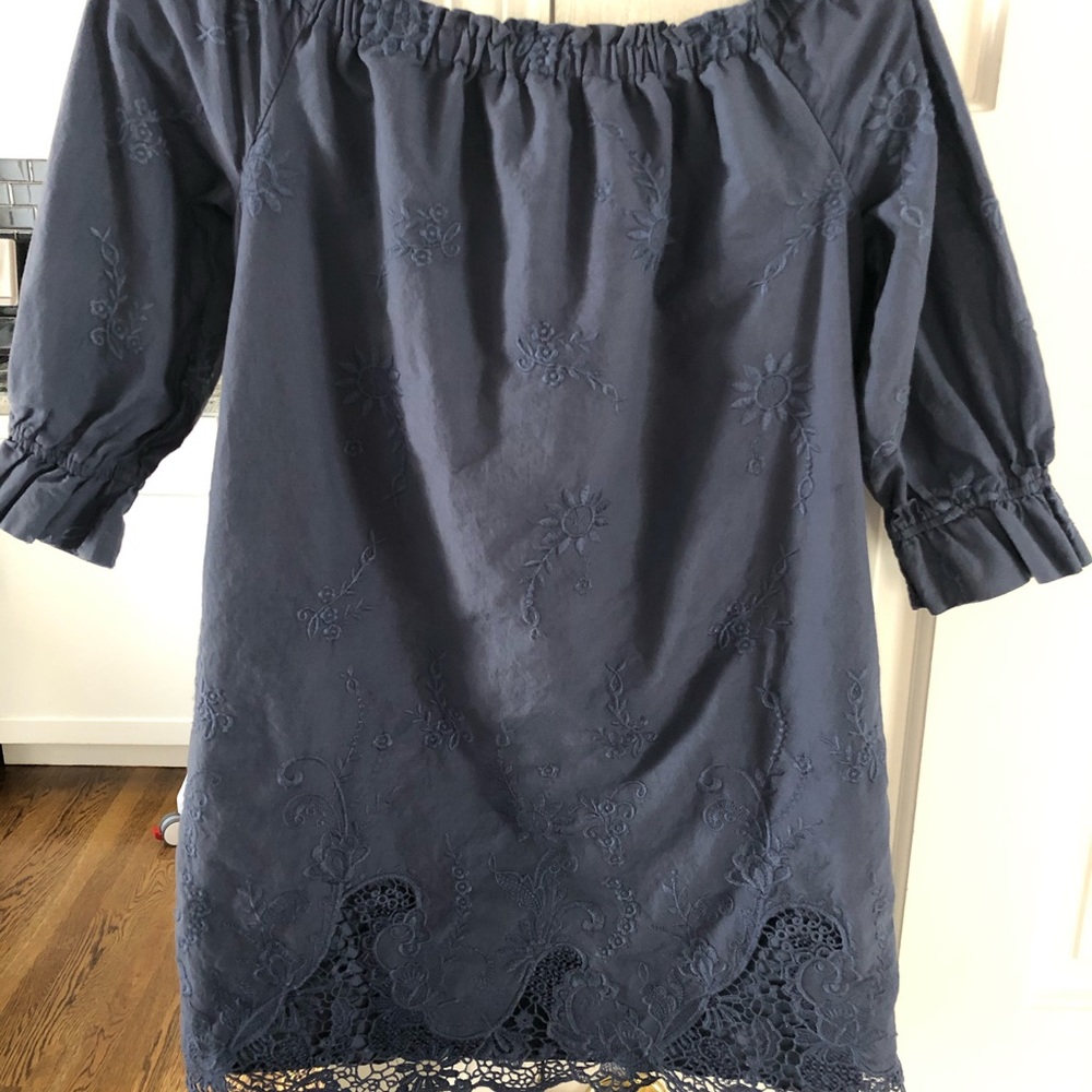 Off the shoulder Abercrombie Dress